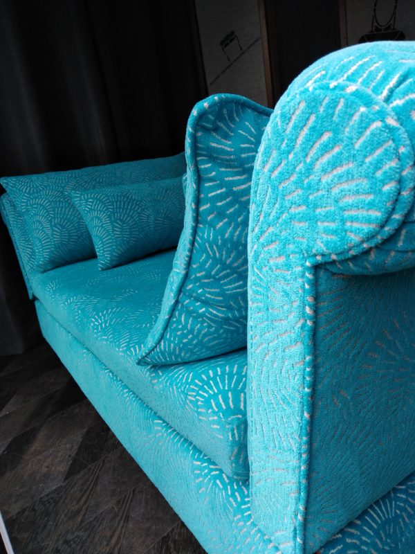 canape-meridienne-lit-de-repos-tete-de-lit finition passepoil méridienne